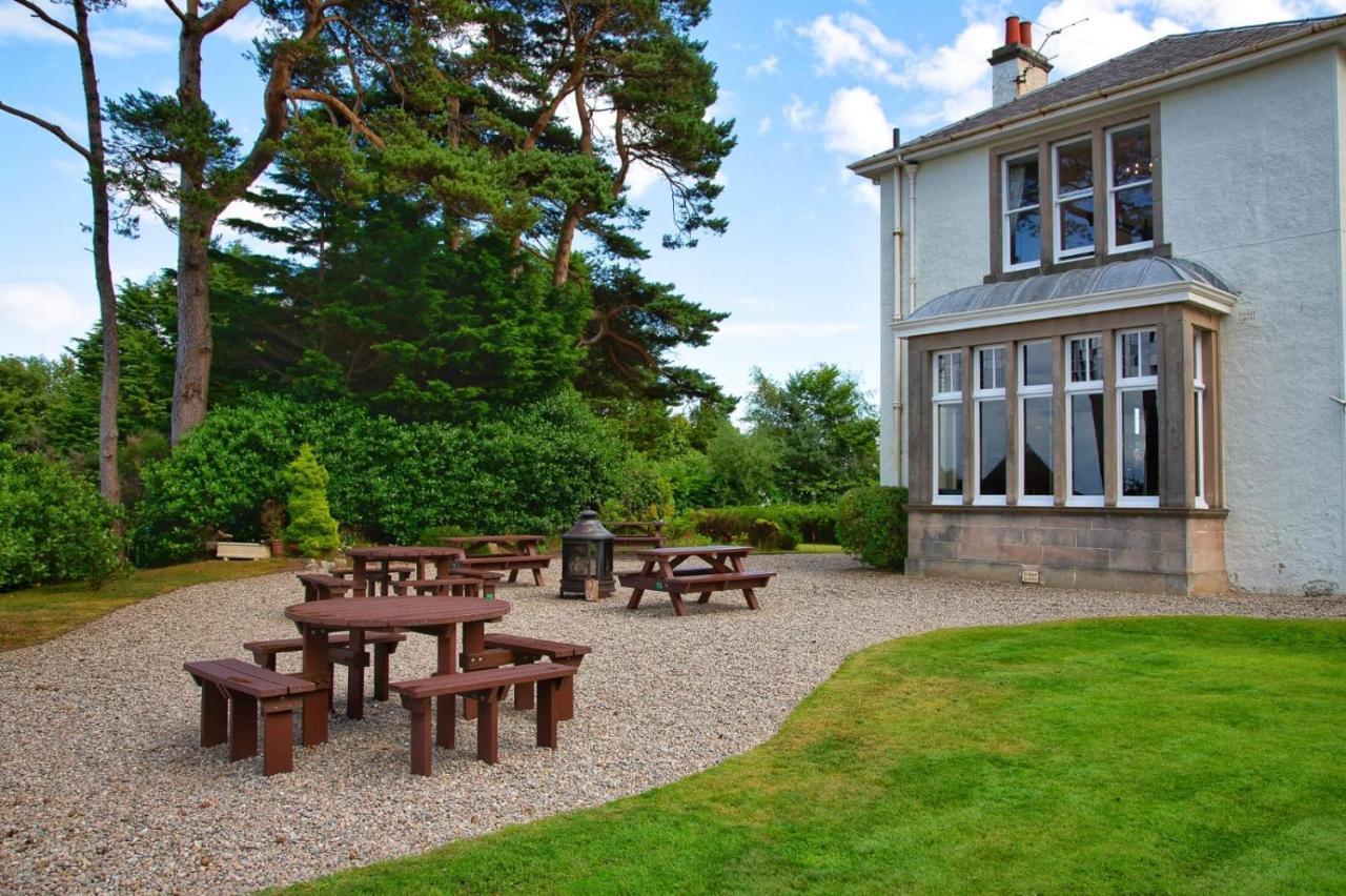 Invernairne Hotel Exterior photo